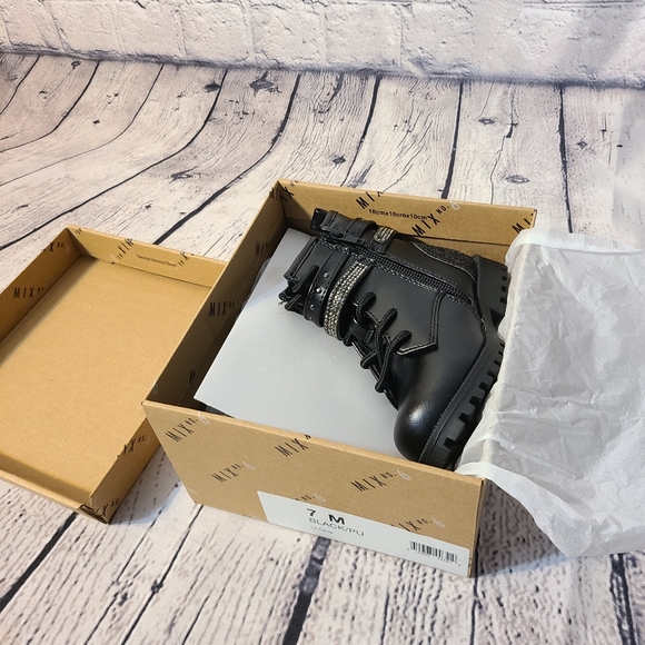 Mix No. 6 Lil Carly Combat Boot - Kids' - Picture 4 of 7